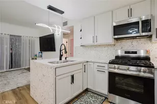 10943 Laurel Canyon, San Fernando, CA 91340 - Photo 14