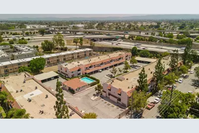 10943 Laurel Canyon #14, San Fernando, CA 91340 - Photo 36