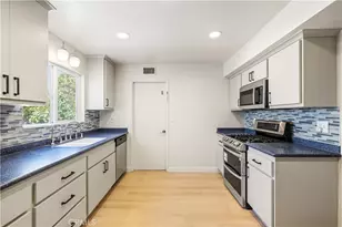 28020 Newbird Dr, Saugus, CA 91350 - Photo 6