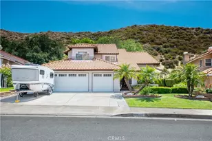28722 Darrow, Saugus, CA 91390 - Photo 1