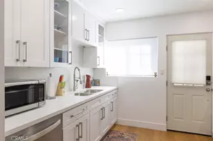 6036 Lindley, Encino, CA 91316 - Photo 2