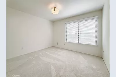 18100 Burbank Boulevard #24, Tarzana, CA 91356 - Photo 26