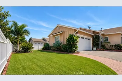 8115 Brimfield, Panorama City, CA 91402 - Photo 2