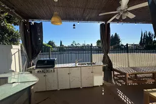 20300 Vanowen Street, Winnetka, CA 91306 - Photo 26