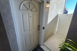20300 Vanowen Street, Winnetka, CA 91306 - Photo 8