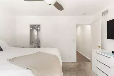 13042 Aetna Street, Los Angeles, CA 91401 - Photo 12