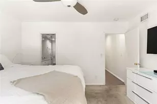 13042 Aetna St, Los Angeles, CA 91401 - Photo 12