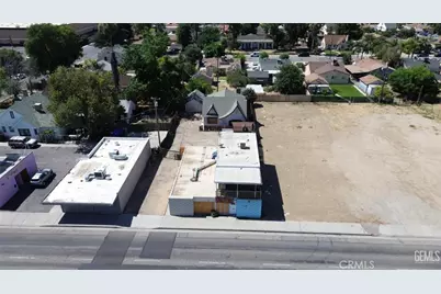 231 California, Bakersfield, CA 93304 - Photo 2