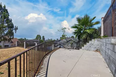 13265 Parkland Circle, Sylmar, CA 91342 - Photo 38
