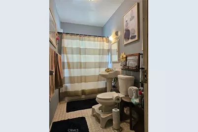 1070 N Alma, Los Angeles, CA 90063 - Photo 4