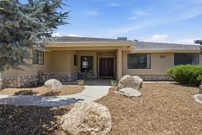 20317 Weston Avenue, Tehachapi, CA 93561 - Photo 2