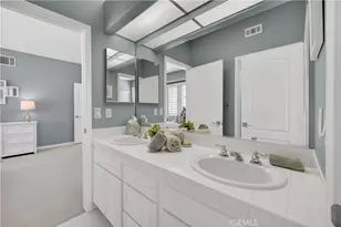 3616 Deauvilla Ct, Calabasas, CA 91302 - Photo 22