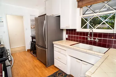 14955 Hartland, Van Nuys, CA 91405 - Photo 4