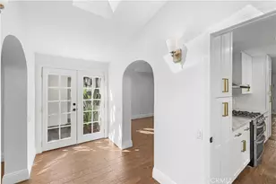 26096 Adamor Rd, Calabasas, CA 91302 - Photo 10