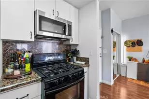 19350 Sherman Way, Reseda, CA 91335 - Photo 22