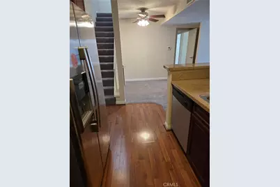 5520 Owensmouth Avenue #313, Woodland Hills, CA 91367 - Photo 8