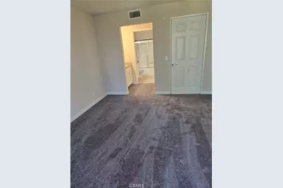 5520 Owensmouth Avenue #313, Woodland Hills, CA 91367 - Photo 10