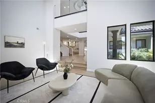 17437 Oak Creek Ct, Encino, CA 91316 - Photo 22
