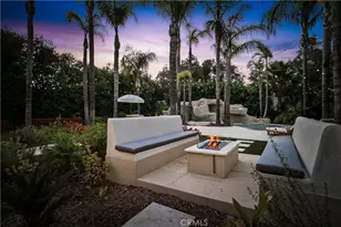 17437 Oak Creek Ct, Encino, CA 91316 - Photo 58