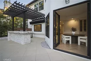 17437 Oak Creek Ct, Encino, CA 91316 - Photo 68