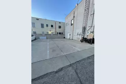 713 1/2 Ridgewood Place, Los Angeles, CA 90038 - Photo 16