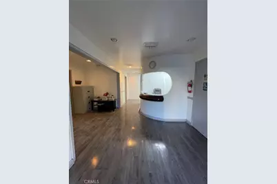 713 1/2 Ridgewood Place, Los Angeles, CA 90038 - Photo 4