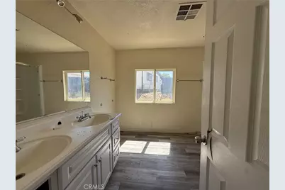5024 Shawnee, Weldon, CA 93283 - Photo 24
