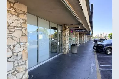 1015 Truman, San Fernando, CA 91340 - Photo 2