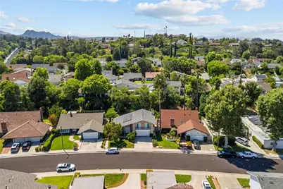 25313 Via Brasa, Valencia, CA 91355 - Photo 22