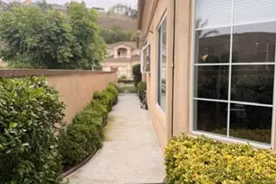 3595 Mapleknoll, Thousand Oaks, CA 91362 - Photo 38