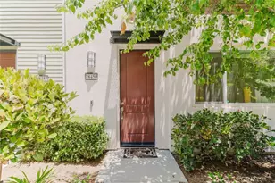 18450 W Calico Ln, Northridge, CA 91325 - Photo 2