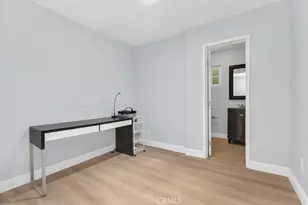 23350 Vanowen St, West Hills, CA 91307 - Photo 16