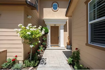 29226 Las Palmas Court, Valencia, CA 91354 - Photo 2