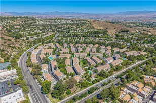 25708 Holiday Cir, Stevenson Ranch, CA 91381 - Photo 44