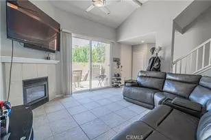 25708 Holiday Cir, Stevenson Ranch, CA 91381 - Photo 8