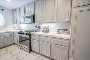 25708 Holiday Cir, Stevenson Ranch, CA 91381 - Photo 20