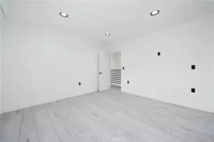 9661 Hayvenhurst Ave, Northridge, CA 91343 - Photo 64