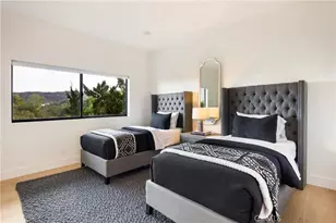 4234 Alhama Dr, Woodland Hills, CA 91364 - Photo 28