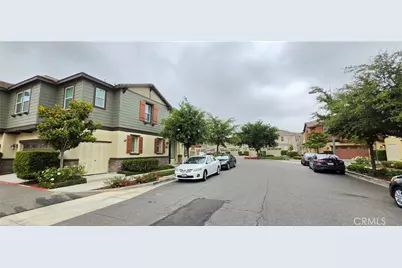 22041 Barrington Way, Saugus, CA 91350 - Photo 8