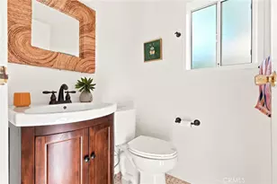 1019 Delaware Rd, Burbank, CA 91504 - Photo 14