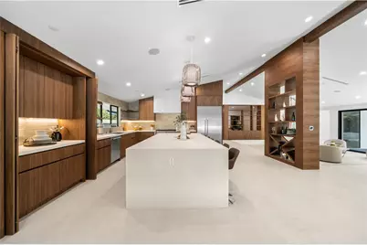 16105 Clear Oak Drive, Encino, CA 91436 - Photo 10
