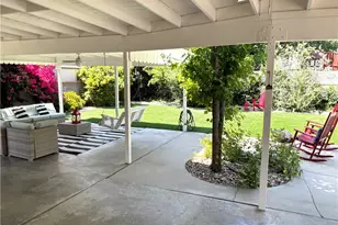 17415 Victory Blvd, Lake Balboa, CA 91406 - Photo 36