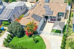 17415 Victory Blvd, Lake Balboa, CA 91406 - Photo 1