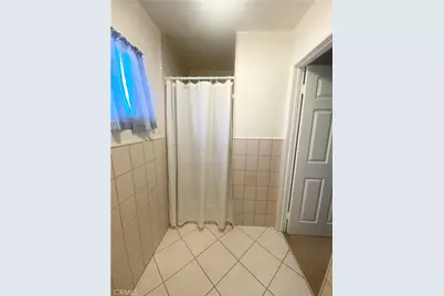 13198 Brand Boulevard, San Fernando, CA 91340 - Photo 18