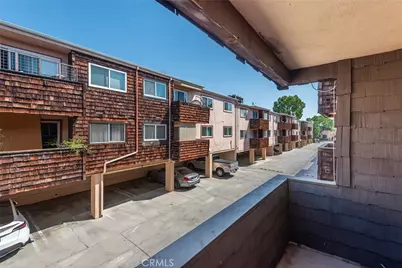 5349 Newcastle #20, Encino, CA 91316 - Photo 22