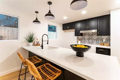 1189 Crehnshaw, Los Angeles, CA 90019 - Photo 36