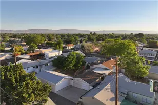 44636 Cedar Ave, Lancaster, CA 93534 - Photo 32