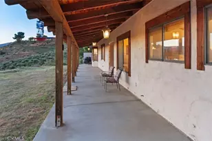 9060 Yucca Hills Rd, Agua Dulce, CA 91390 - Photo 8