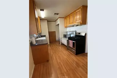 17430 Saticoy, Van Nuys, CA 91406 - Photo 12