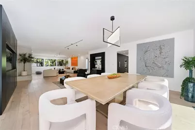 5265 Del Moreno Drive, Woodland Hills, CA 91364 - Photo 16